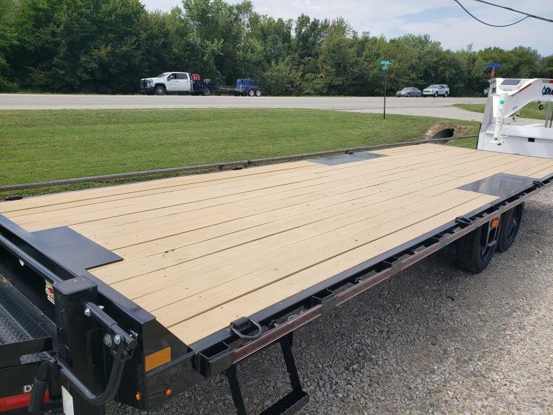 2025 Diamond C Trailers DEC-208 24'x102" Deckover Equipment Trailer