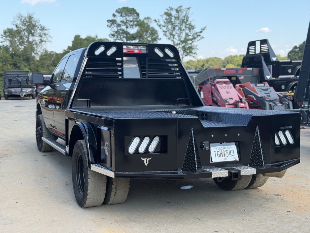 2027 Neckover 2027 Neckover Standard Skirted Dually Truck Bed - 57" Cab-to-Axle, B&W Turnover Ball, 7-Gauge Floor & Toolboxes trailer for sale — photo 2 of 7 | Prime Trail Trailers