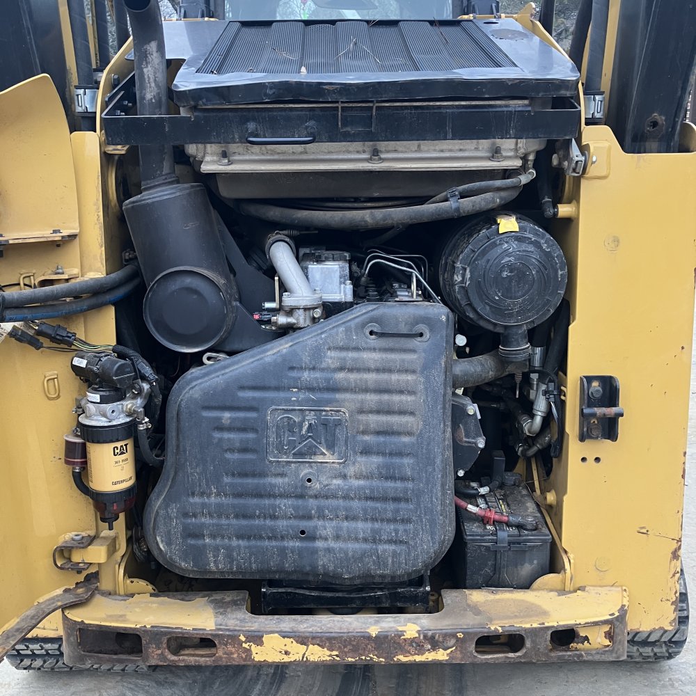 2013 CAT 257B3 74 hp