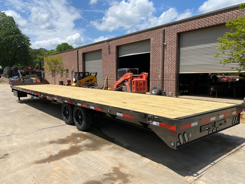 2025-MAXXD-Trailers-Maxx-D-8.5x40-16K-Non-CDL-Flatbed-Trailer-Straight-Deck-FG16K840X