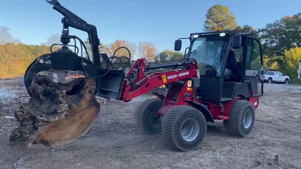 2024 Iron Rhino IR2500WL Enclosed Cab Articulating Wheel Loader
