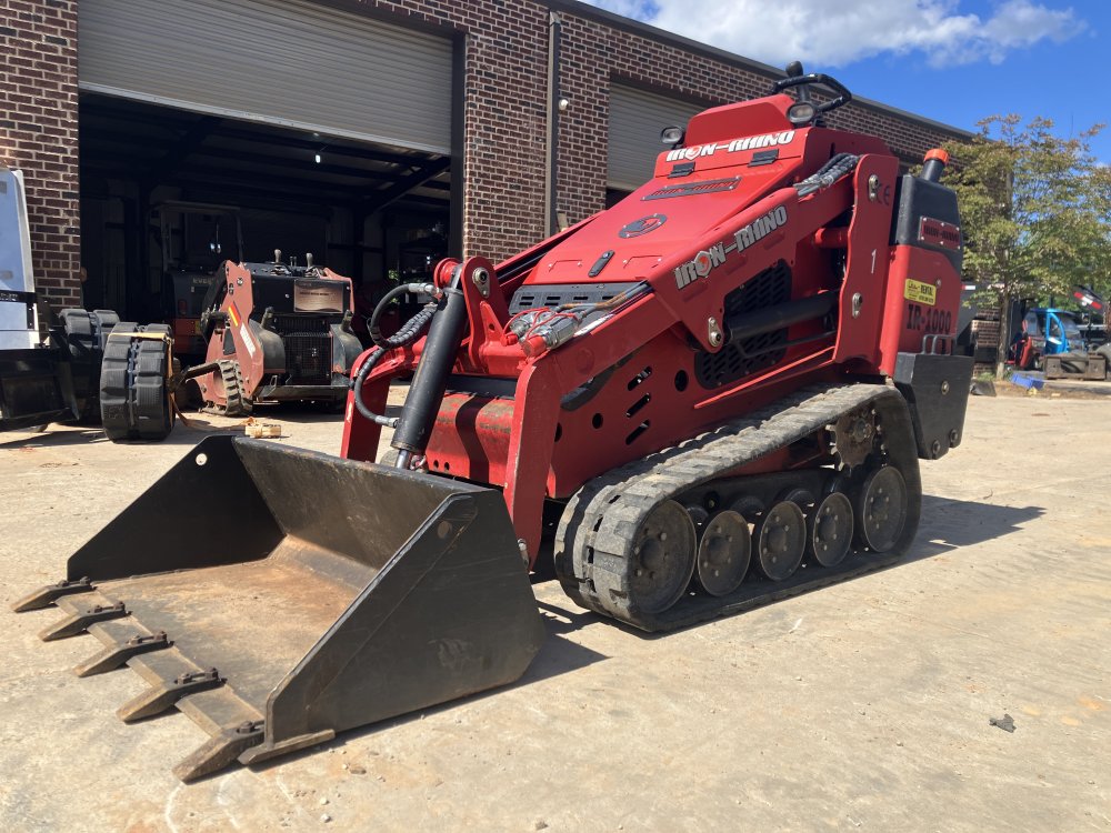 2022 Iron Rhino IR1000 Equip Miniskid