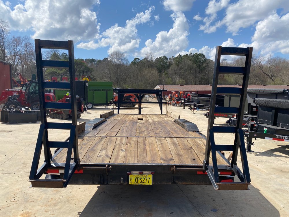 2019 Down To Earth Trailers 8.5x24 14k Gooseneck Driveover fender equipment hauler
