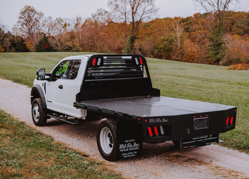 2026 Wil-Ro Patriot Flatbed 8'6" X 96" BLACK