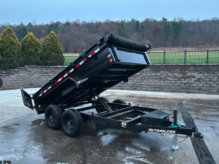 2027 PJ Trailers 2027 PJ D3 6x12 Dump Trailer 10.4K GVWR - 20" UniWall Sides, Power Up/Down Hydrauli