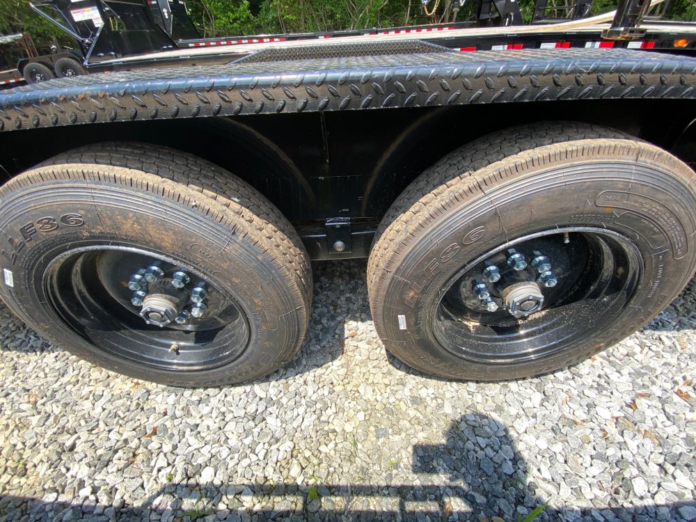 2026-Iron-Bull-Trailers-8.5x20-16k-Gooseneck-Low-Profile-Driveover-fender-Equipment-Hauler-E16K820MG