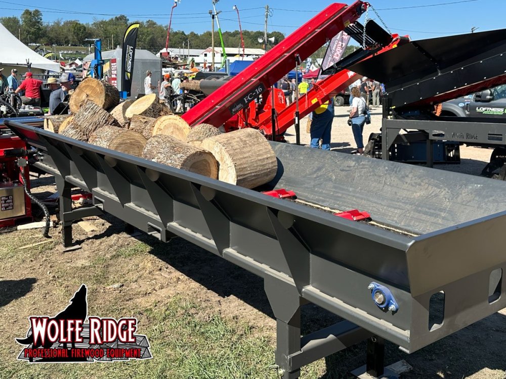 2026 Wolfe Ridge IC-16 IN-FEED Conveyor Hopper 16'