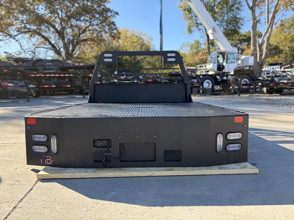 2027 Ranch Built 2027 Ranch Built NS Non-Skirted Flatbed Truck Bed 8'6" x 84" - Single Rear Wheel Lo