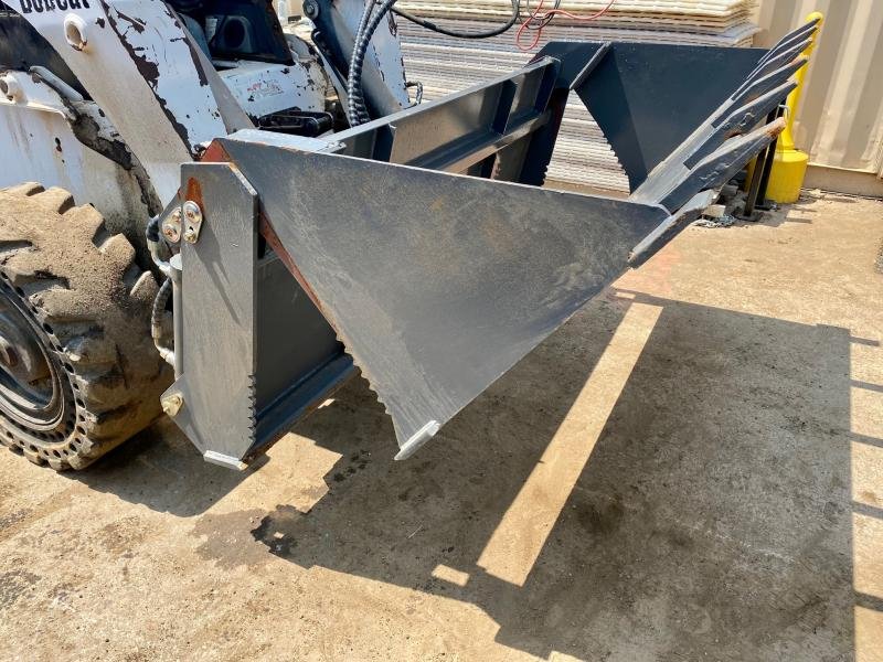 72" 4in1 Tooth Bucket