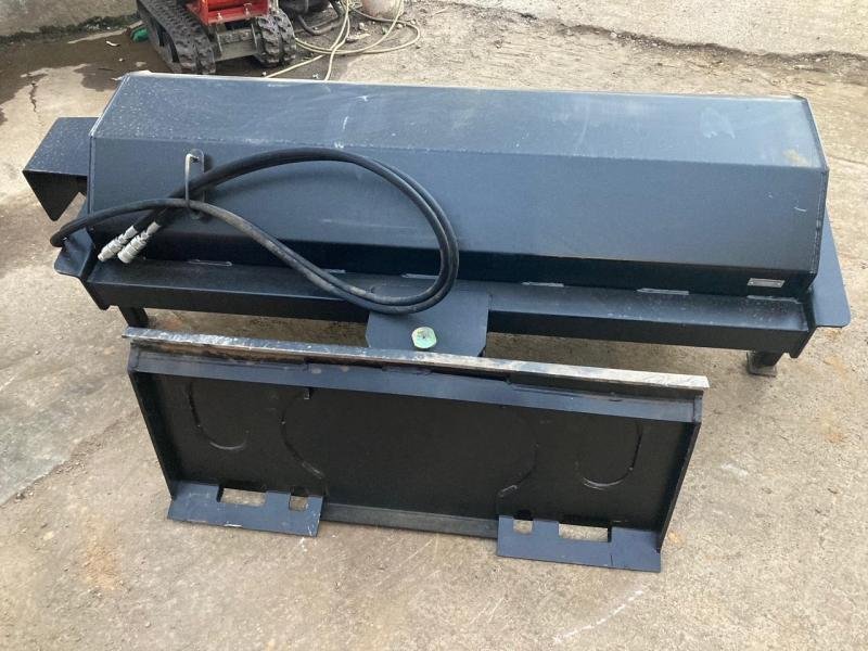 72" Open Sweeper