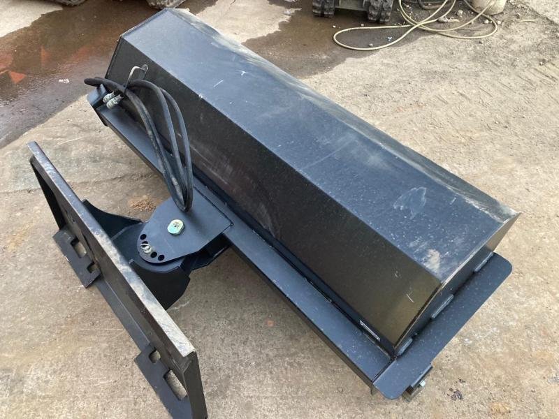 72" Open Sweeper