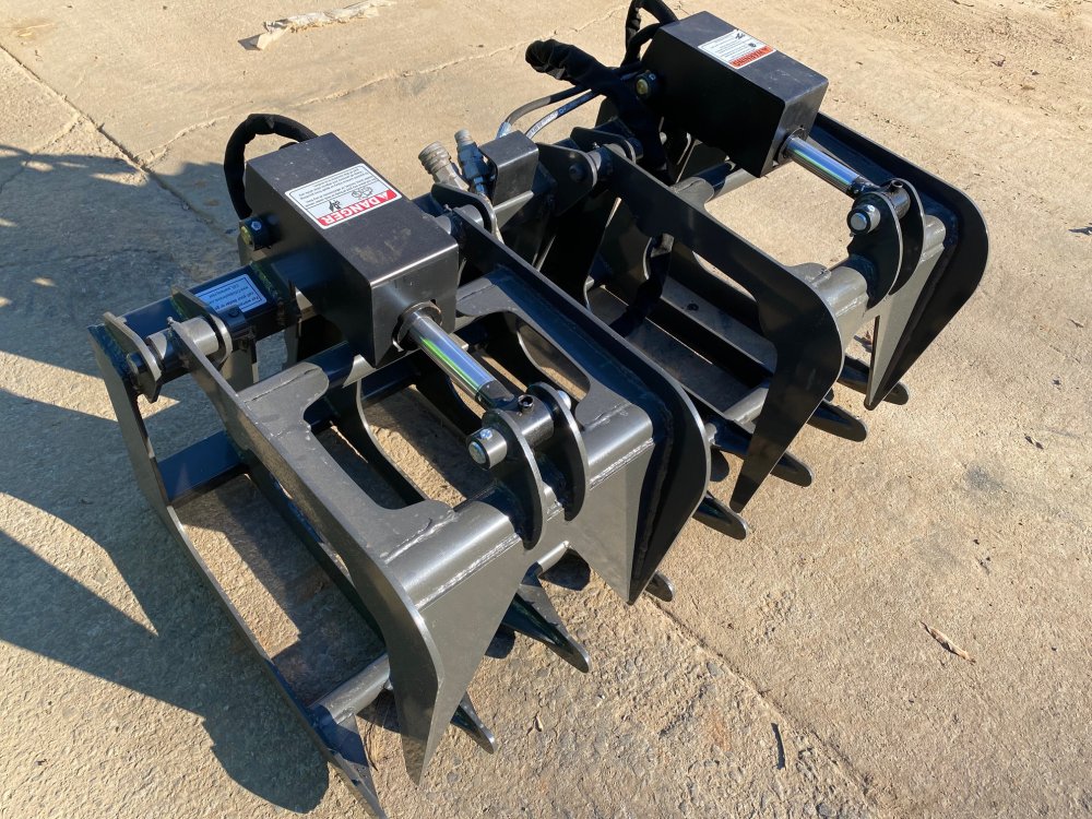 48" Dual Cylinder Root Grapple for MT Plate