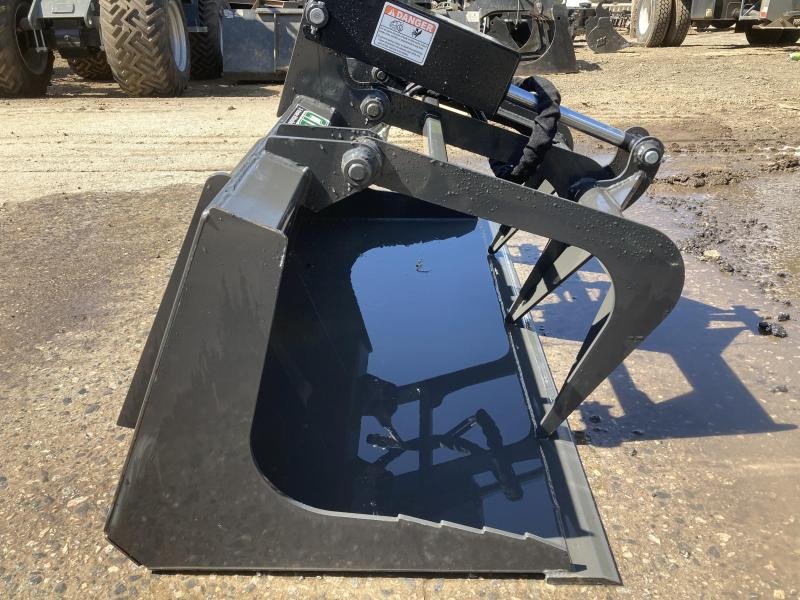 MTGB54 Solid Floor Grapple