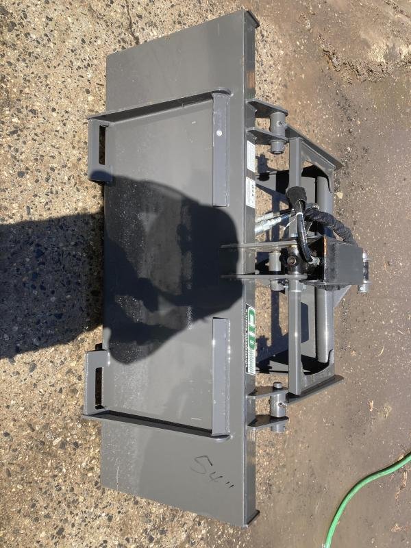 MTGB54 Solid Floor Grapple