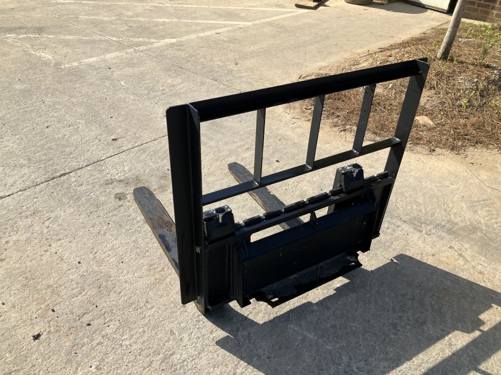 DPF33 33.5" Pallet Fork
