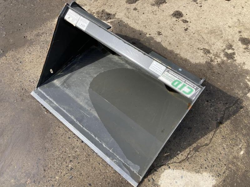 36" Low Profile Smooth Bucket