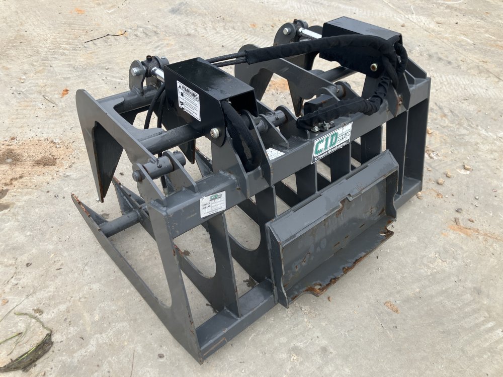 USED 48" Dual Cylinder Root Grapple