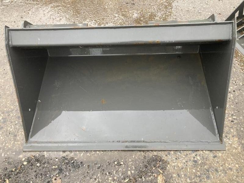 44" Low Profile Smooth Bucket