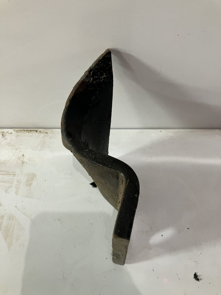 Hard-faced Left Curve Tooth with 2" Spacing