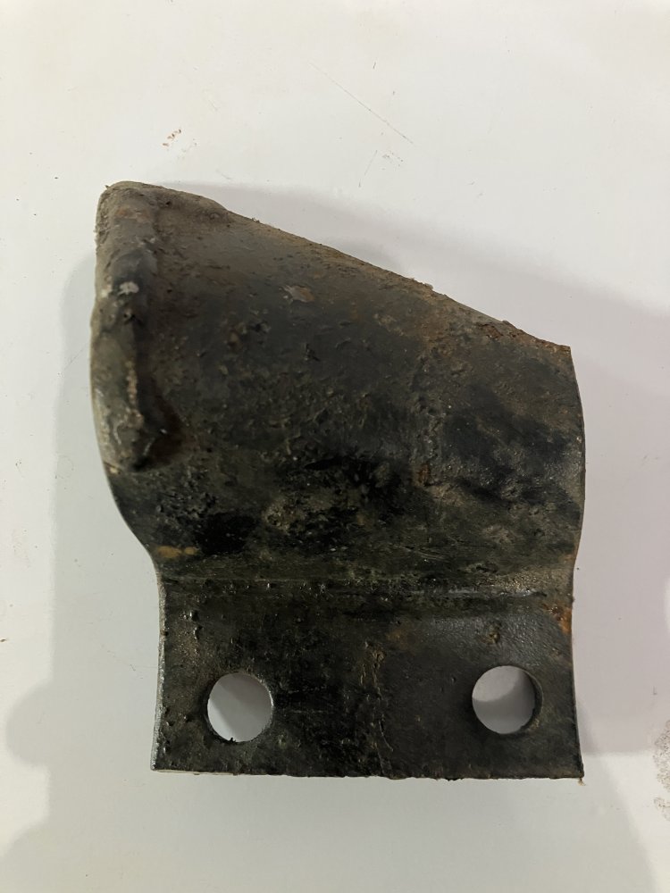 Hard-faced Right Curve Tooth with 2" Spacing