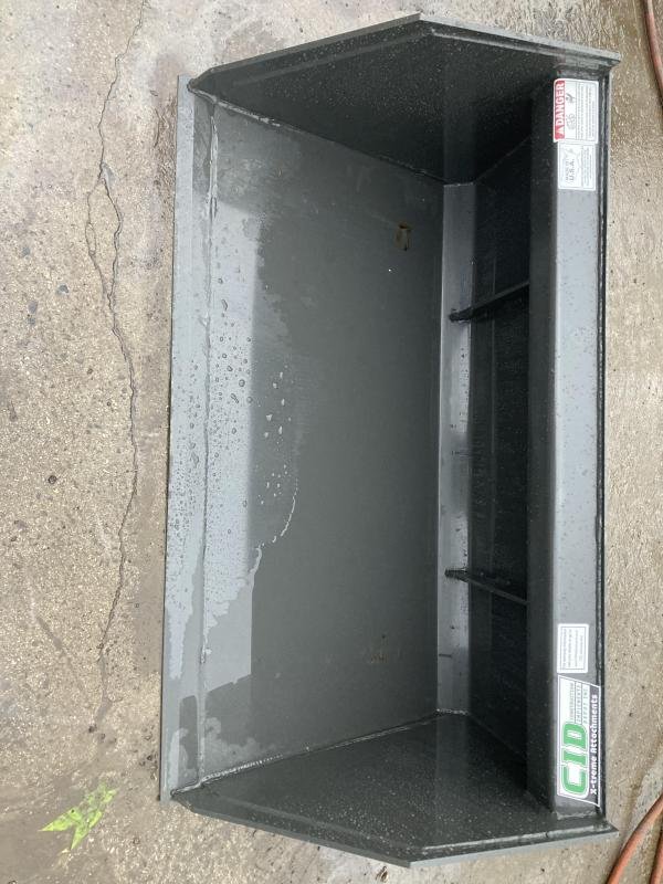 48" Mulch Bucket