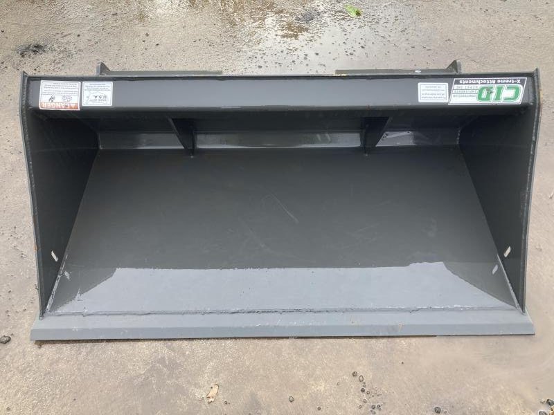 52" Low Profile Smooth Bucket