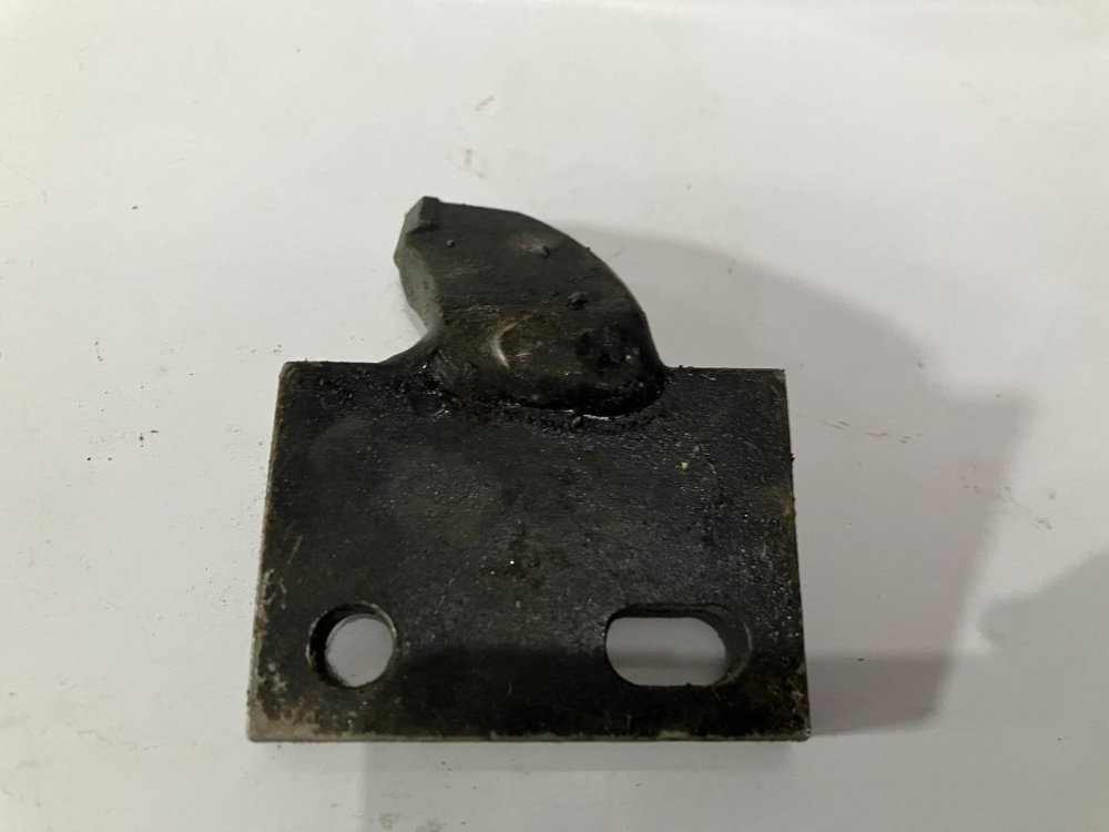 Carbide Left Curve Tooth with 1 1/8-1 3/4" Spacing
