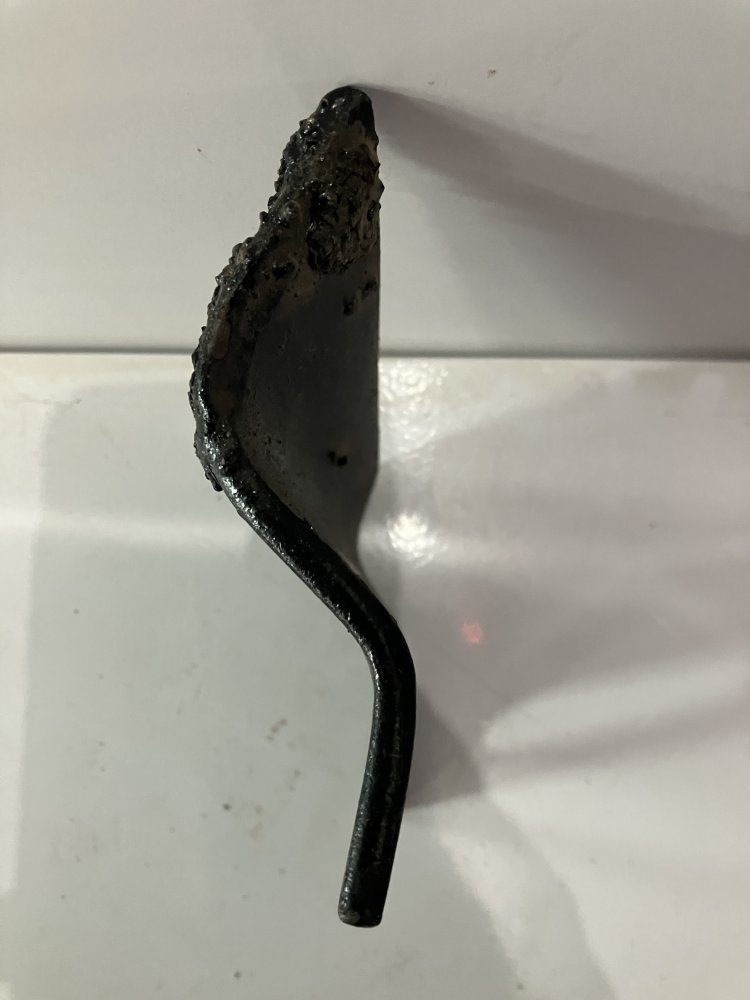 Hard-faced Left Curve Tooth with 1 1/8-1 3/4" Spacing