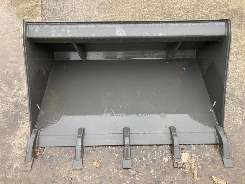 44" Tooth Bucket