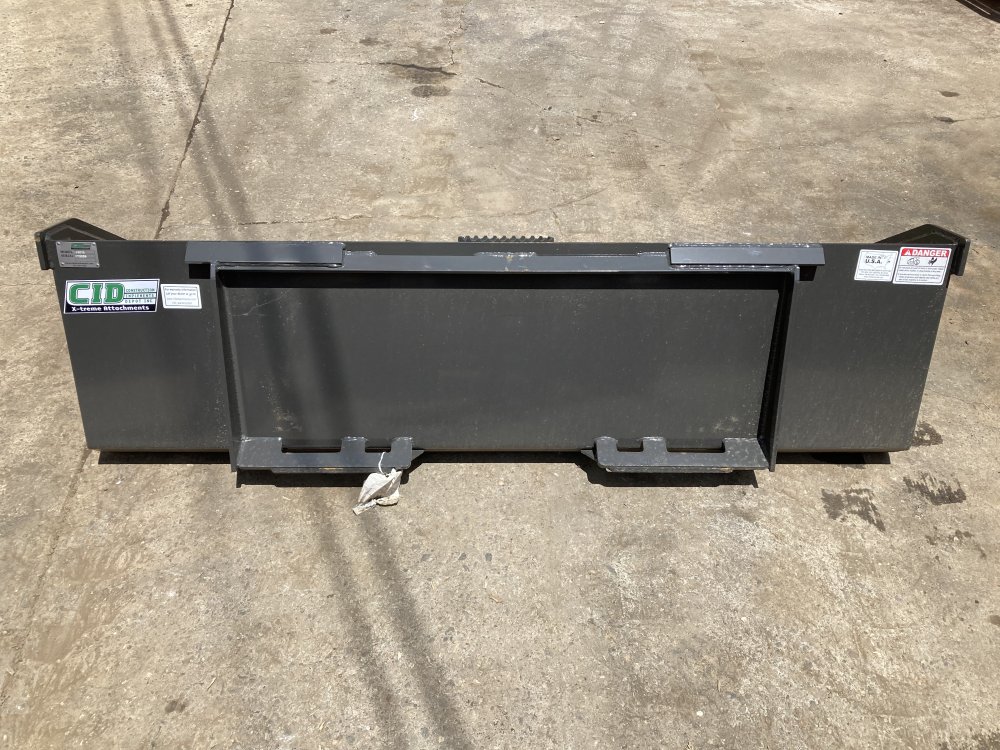 72" HD Long Floor Tooth Bucket