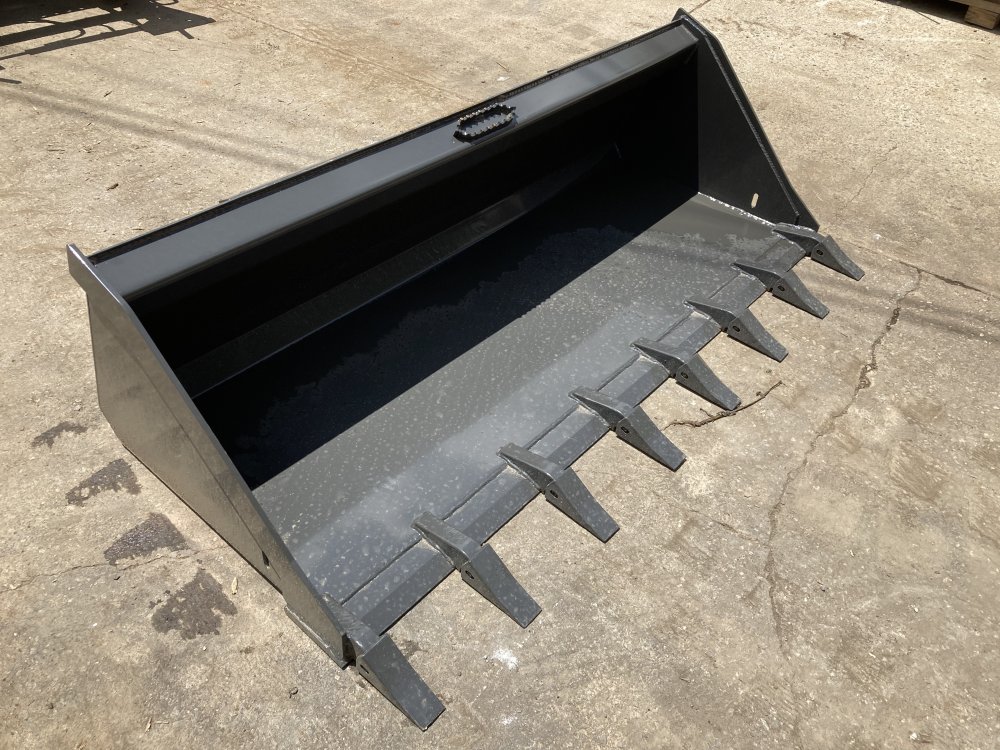 72" HD Long Floor Tooth Bucket
