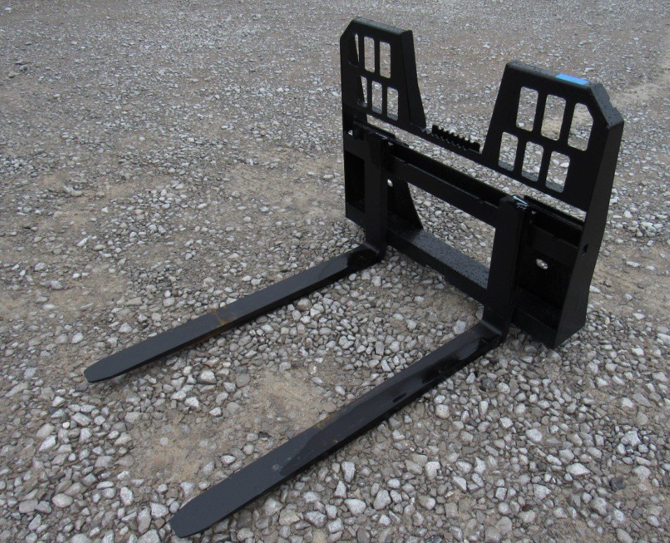 48" Heavy Duty Walk Through Pallet Forks 4000# Rated
