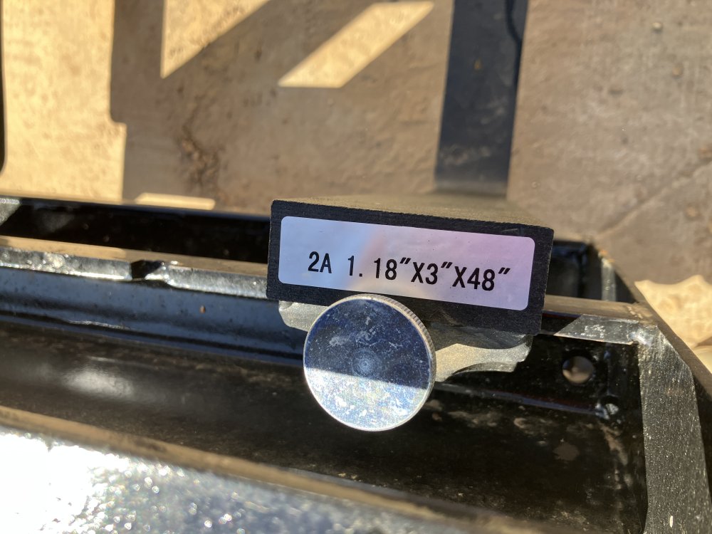 48" 2200lbs rated Pallet Forks