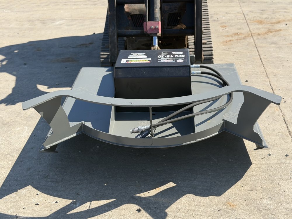48" Dingo Brush Cutter 15-20