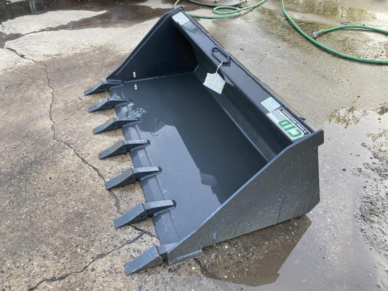 60" Low Profile Tooth Bucket
