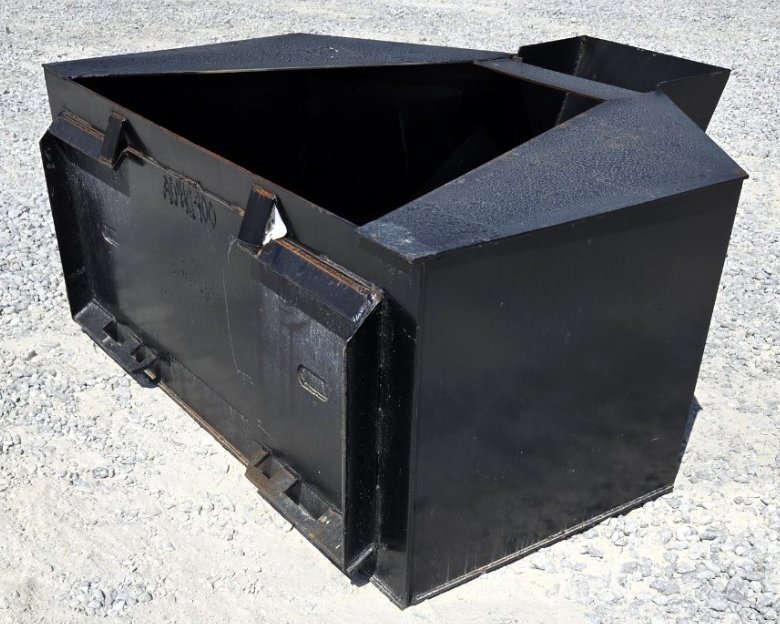 1/2 Cubic Yard Concrete Bucket