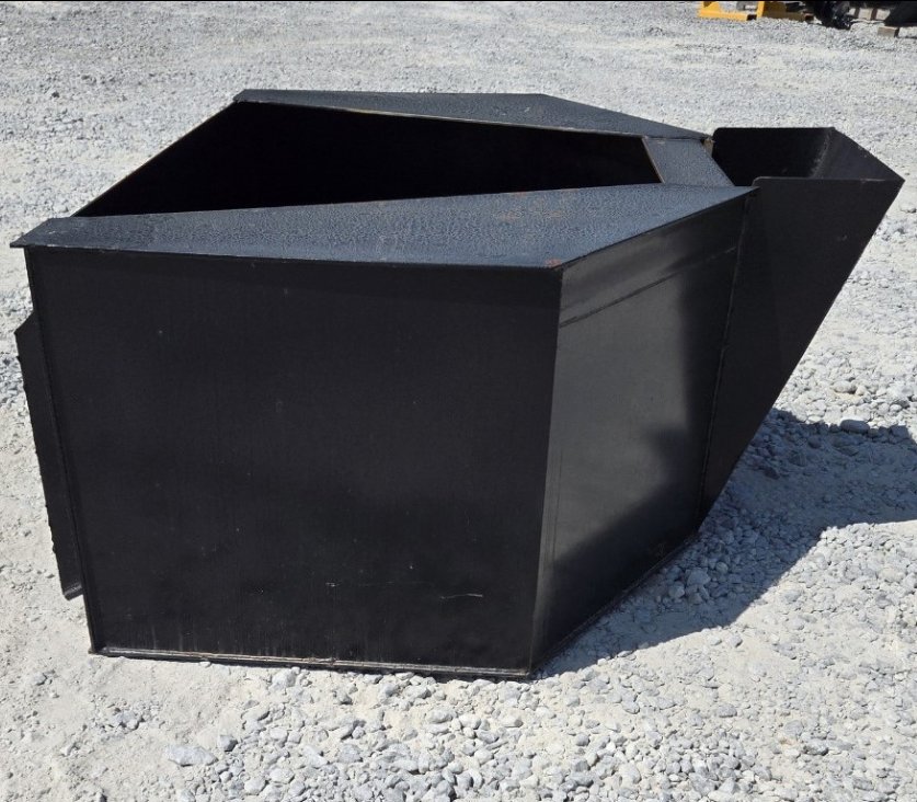 1/2 Cubic Yard Concrete Bucket