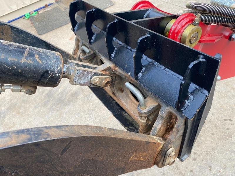 IR350DingoJackHammer