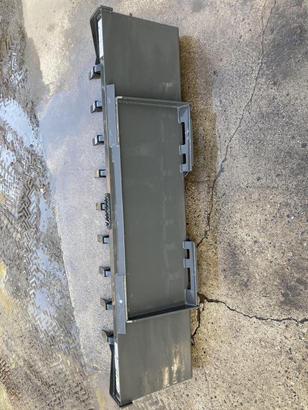81" Low Profile Tooth bucket