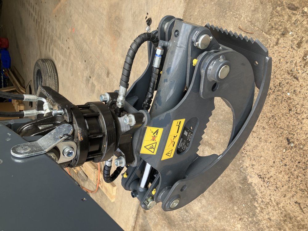 Scorpion 51" Log Grapple for Skid Steer or 3 point hitch