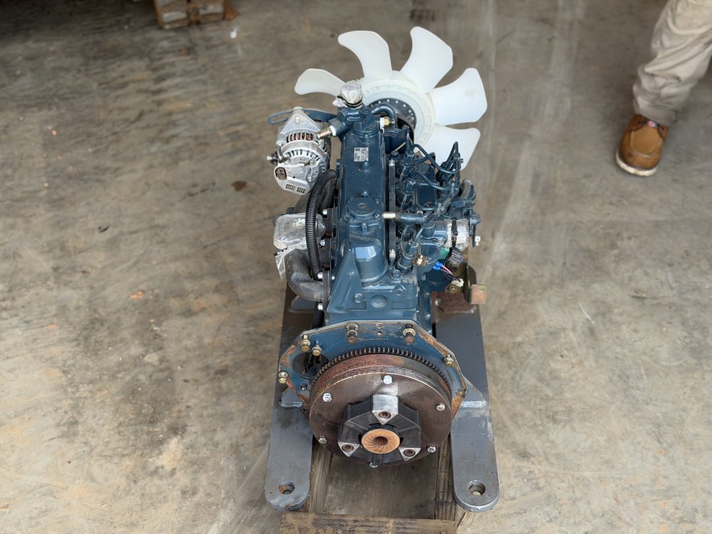 Kubota V1505 Diesel Engine