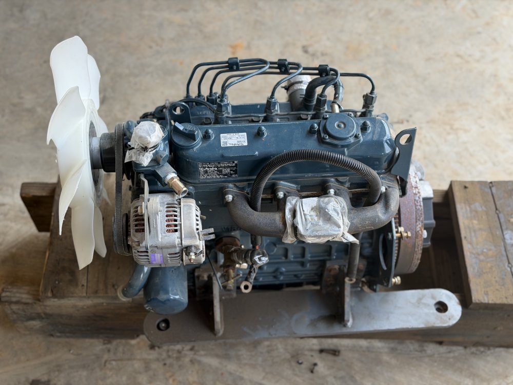 Kubota V1505 Diesel Engine