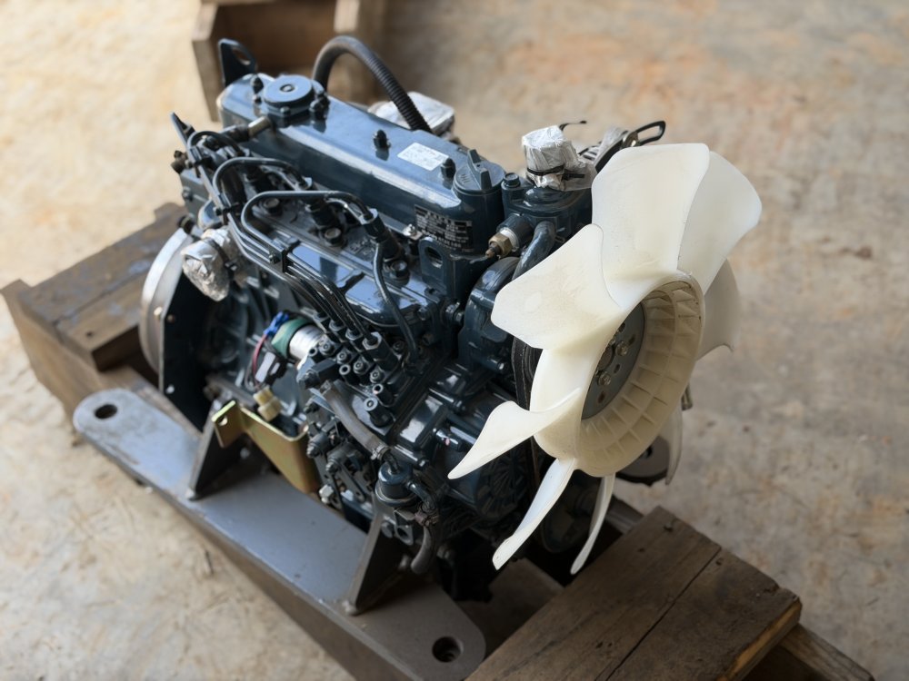 Kubota V1505 Diesel Engine