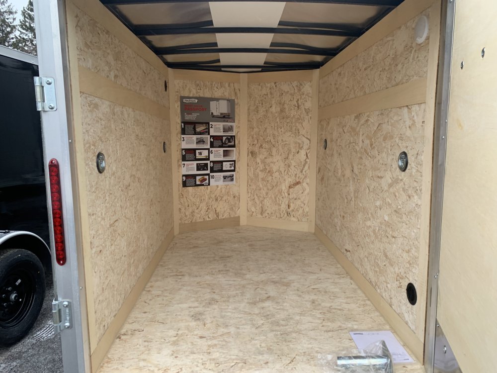 5'x8' Haulmark Enclosed Cargo