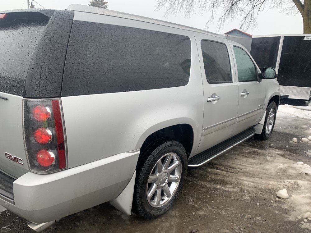 GMC YUKON XL DENALI