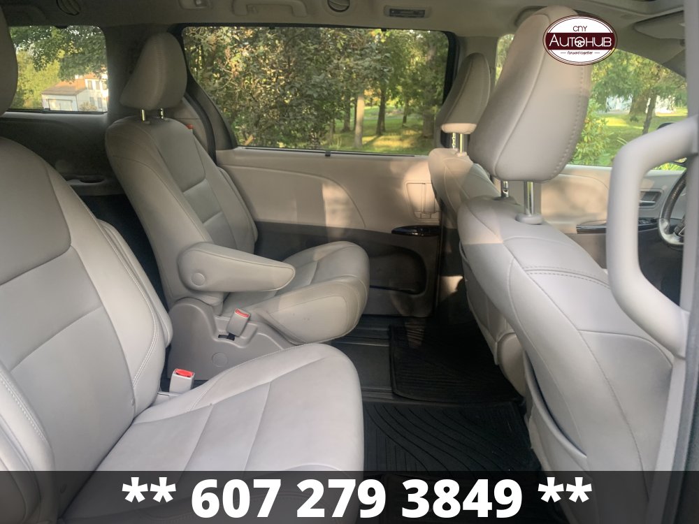 2019 TOYOTA SIENNA LIMITED AWD