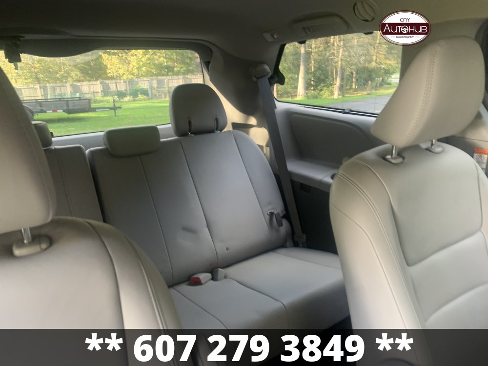 2019 TOYOTA SIENNA LIMITED AWD
