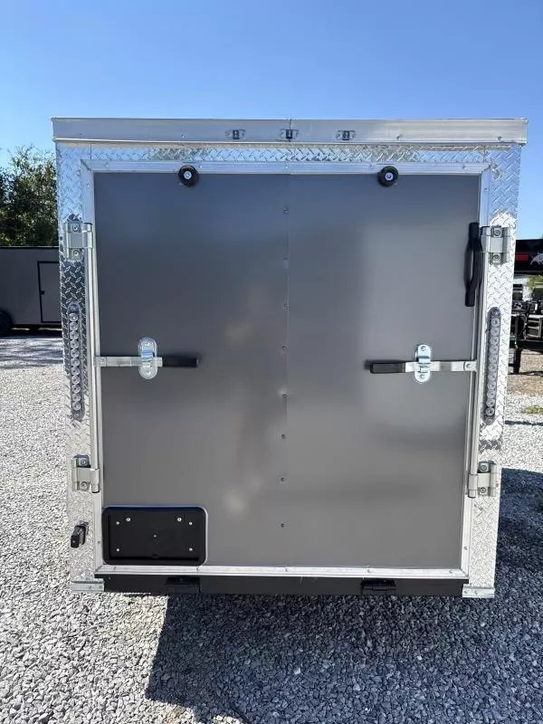 2026 J&C Suppliers 5X8 SA