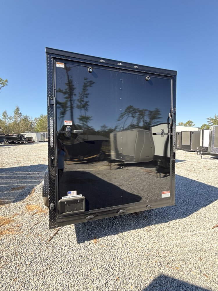 2027 7×16 Enclosed Cargo Trailer photo 2