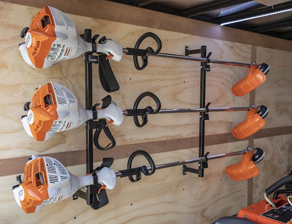 Buyers 3 Row Trimmer Rack Enclosed